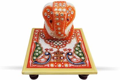 Rangelo Rajasthan Handmade White Marble Ganesh Ji With Chowki Decorative Showpiece  -  4 cm
