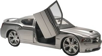 Revell Dodge Charger SRT8