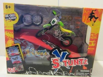 Uni-Fortune X Stuntz Finger Dirt Bike & Ramp (Ramp And Bike Color May
