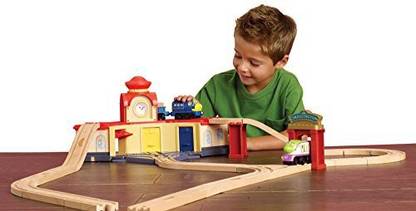 Tomy Chuggington 32 Piece Roundhouse Wooden Train Set With Koko And Brewster Engines - Fully Compatible