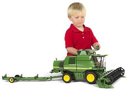 Bruder John Deere T670I Combine Harvester