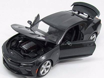 Maisto Chrysler Crossfire 1:18 Diecast Model