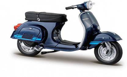 New-Ray 1976 Vespa 125 ET3 - 1:32 Scale Diecast Scooter