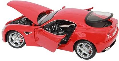 Bburago Die Cast 1:18 Scale Alfa 8C Competizione car
