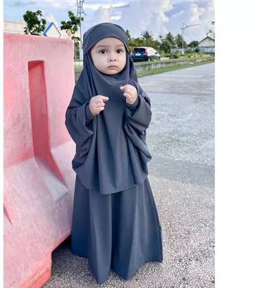 HouseOfCommon Crepe Self Design Abaya With Hijab