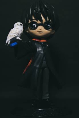 Wodec HARRY POTTER STANDING WITH HEDWIG LEGENDARY ACTION FIGURE