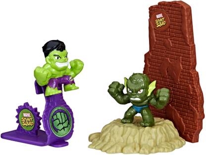 MARVEL Stunt Squad Hulk vs. Abomination Playset, 1.5" Action Figures- for Kids Ages 4+