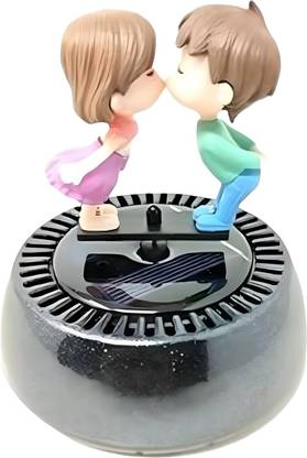 LAVITRA Aroma Car Freshener Diffuser Kissing Couple Statue for Car Dashboard Home Solar Car Aroma Car Air Freshener