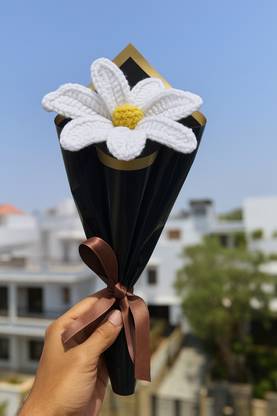 Clapjoy Clapjoy Handmade Crochet White Lily – Wool Flower with Black Gift Wrap White Lily Artificial Flower