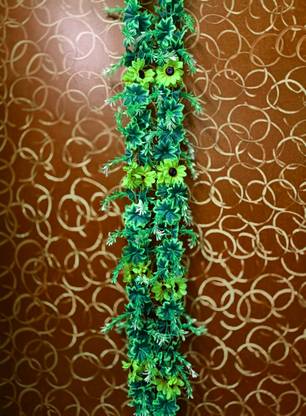 Dynamic Retail Global Artificial Hanging Flowers Plant Vine & Creepers Wall Hanging Home Decor BG491 Multicolor Sunflower Artificial Flower