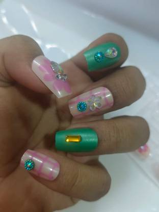 PMW Pink And Green Color 3D Fake Nails - Pack of 12 Pink And Green