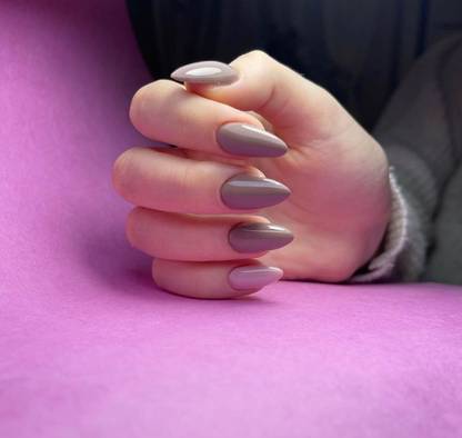 Shhagan Mostly Desaturated Dark Red Designer Artificial Press-on-Nails with Glue 588 Multicolor