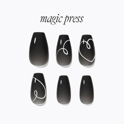 DASHING DIVA Magicpress Drawing Heart Black