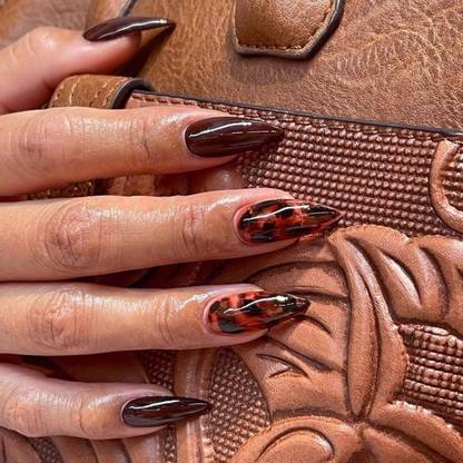 NAKHI 24 Reusable Artificial Fake Nail Set |Base Brown Colour with Design Glossy Nails Brown
