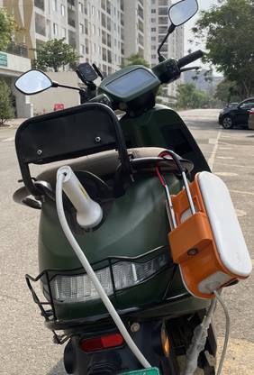 The Shvet Project Ola Charger holder Combo