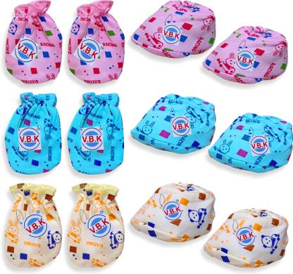 V.B.K Baby Mittens and Booties Set, Pack Of 4, 0 to 6 Month, Hosiery Fabric