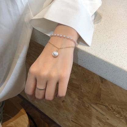 Vembley Alloy Pearl Gold-plated Bracelet