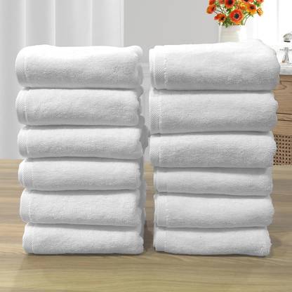 THE VELOURE Cotton 700 GSM Hand Towel Set