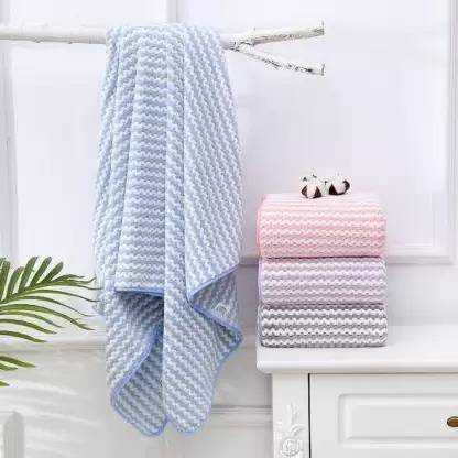 Dozokil Microfiber 250 GSM Bath Towel