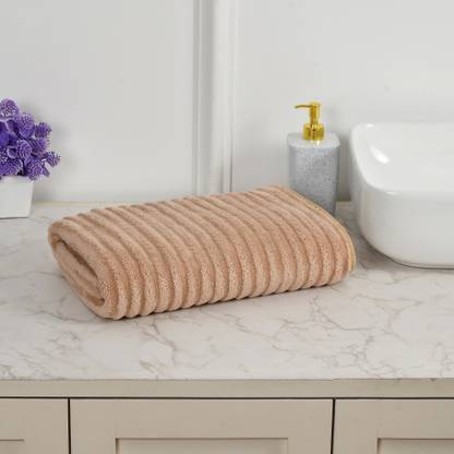 Cotton Bolls Textiles Microfiber 340 GSM Bath Towel