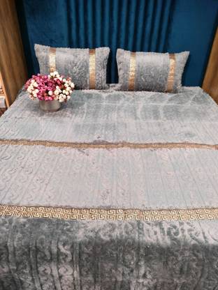 yadi Wool, Rayon Double Bed Cover