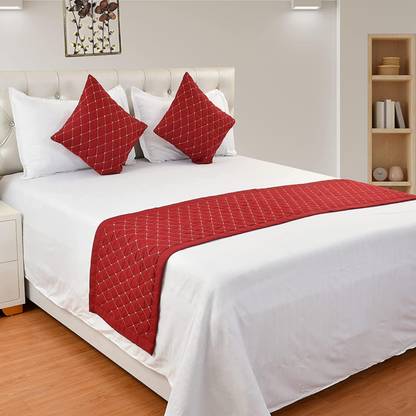 DECOROLOGY Velvet King Sized Bedding Set