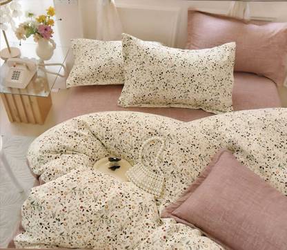 SilverWeave Microfiber Queen Flat 300 TC Floral Bedsheet