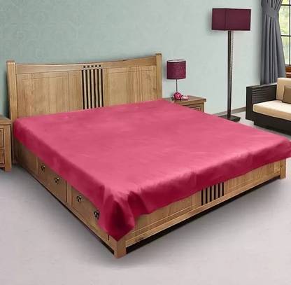 Ryka PVC Double Flat 200 TC Solid Bedsheet