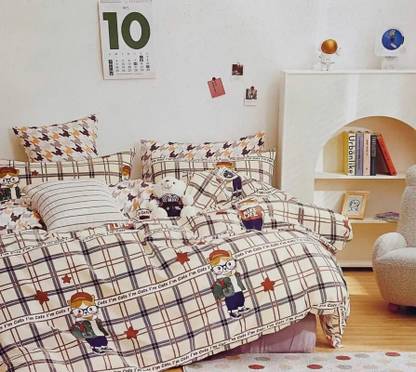 Bharti Creations Polycotton King Fitted (Elastic) 144 TC 3D Printed Bedsheet