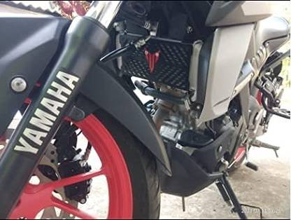 TRADE HUNTER Radiator Guard-8 Bike Radiator Guard