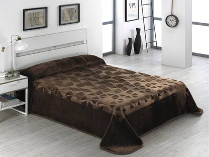 Mora Spain Solid Queen Woollen Blanket for  Heavy Winter