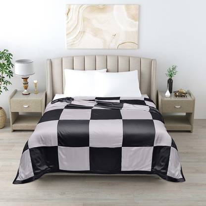 LINENWALAS Checkered Double Dohar for  AC Room