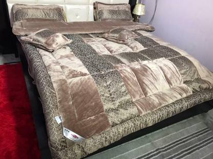 titlis Solid Double Quilt for  Heavy Winter