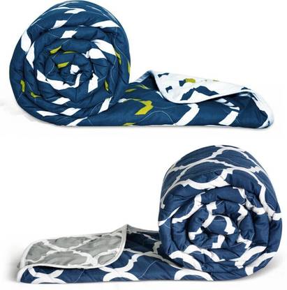 Divine Casa Geometric Single Comforter for Mild Winter