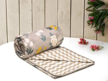 RUSTIC LINEN Geometric Single Dohar for  AC Room