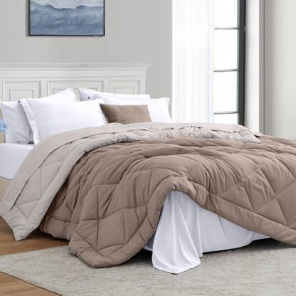 CARLTON LONDON Solid Double Comforter for  AC Room