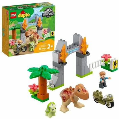LEGO DUPLO Jurassic World T. rex and Triceratops Dinosaur Breakout 10939