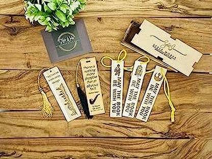 Unimosventure Unique Wooden Attractive Bookmarks with Design and Messages Wooden Bookmark