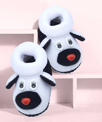 LMN Child Care Booties