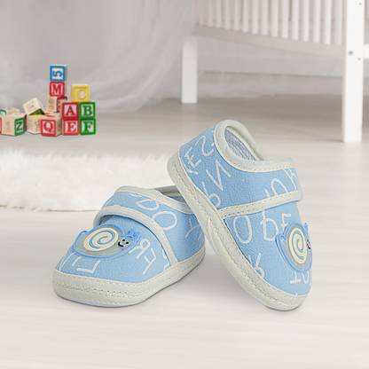 Baby Moo Happy Snail Blue Booties Booties