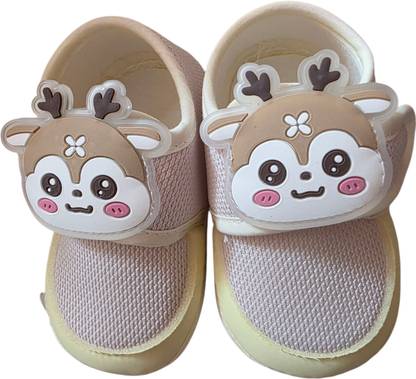 SNAAA ENTERPRISES Booties