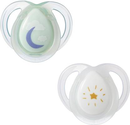 Tommee Tippee Nighttime Pacifier, 0-6 Month, 2 Pack of Glow in The Dark Pacifier with Reusable New Born Flow Nipple