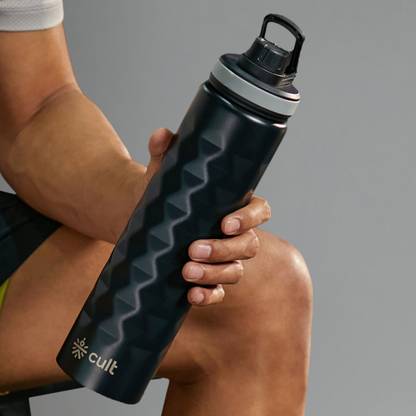Cult Bottle Diamond Sports cap 1000 ml Bottle