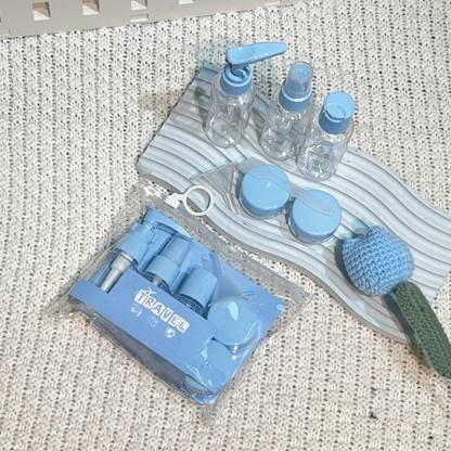 feelhigh Travel Bottles for Toiletries 6pcs Travelling Accessories and Essentials Kit 80 ml Plastic Spray Bottle