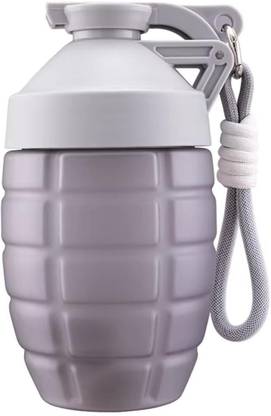 IRIS 600 ml Plastic Shaker