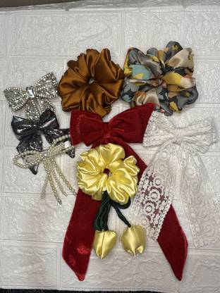 PAAKHI Gift hamper Self Bow