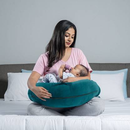 Wakefit Kids Breastfeeding Pillow