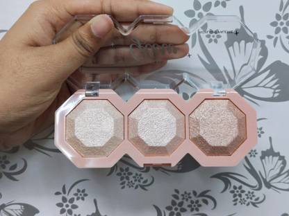 MYEONG Highly-Pigmented Highlighter + Bronzer With Easy-To-Blend Formula