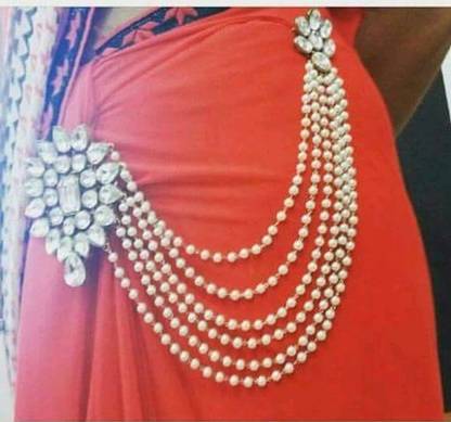White pearl wp-122 waistbelt Brooch