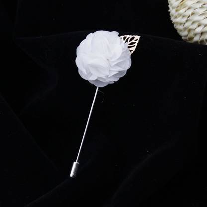 PELUCHE A Sombre Retreat Brooch